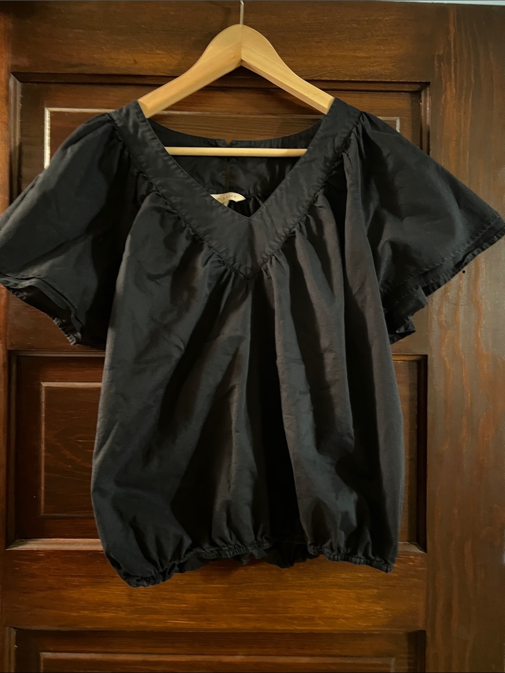 Old Navy Black V-Neck Puff Sleeve Blouse